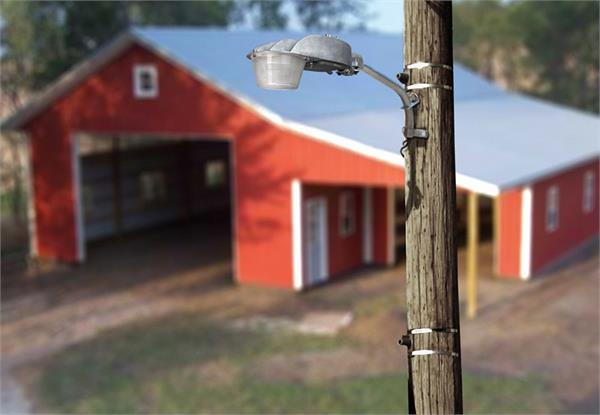 watchlightpolebarnapp_mid WLT